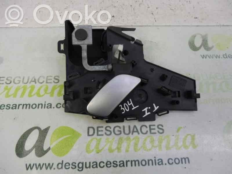 Manecilla interna puerta trasera   9649218977