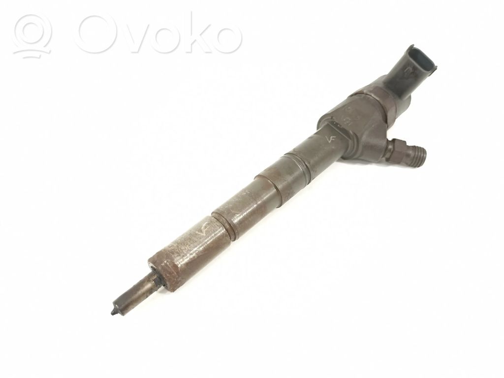Inyector de combustible   0445110327