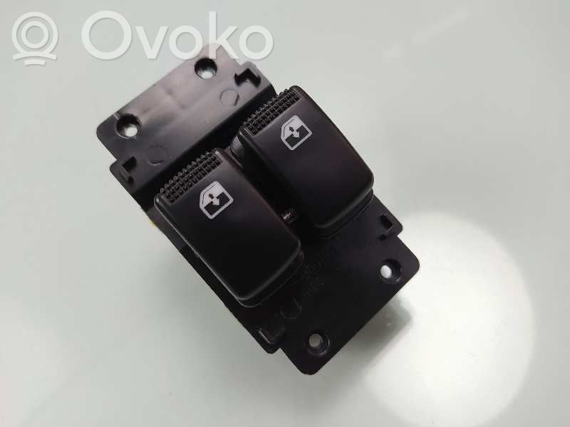 Hyundai i10 Electric window control switch 