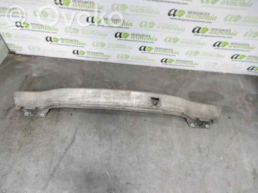 Audi A8 S8 D3 4E Soporte del parachoques delantero 