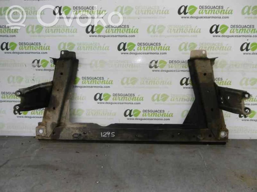 Renault Megane II Front bumper cross member 