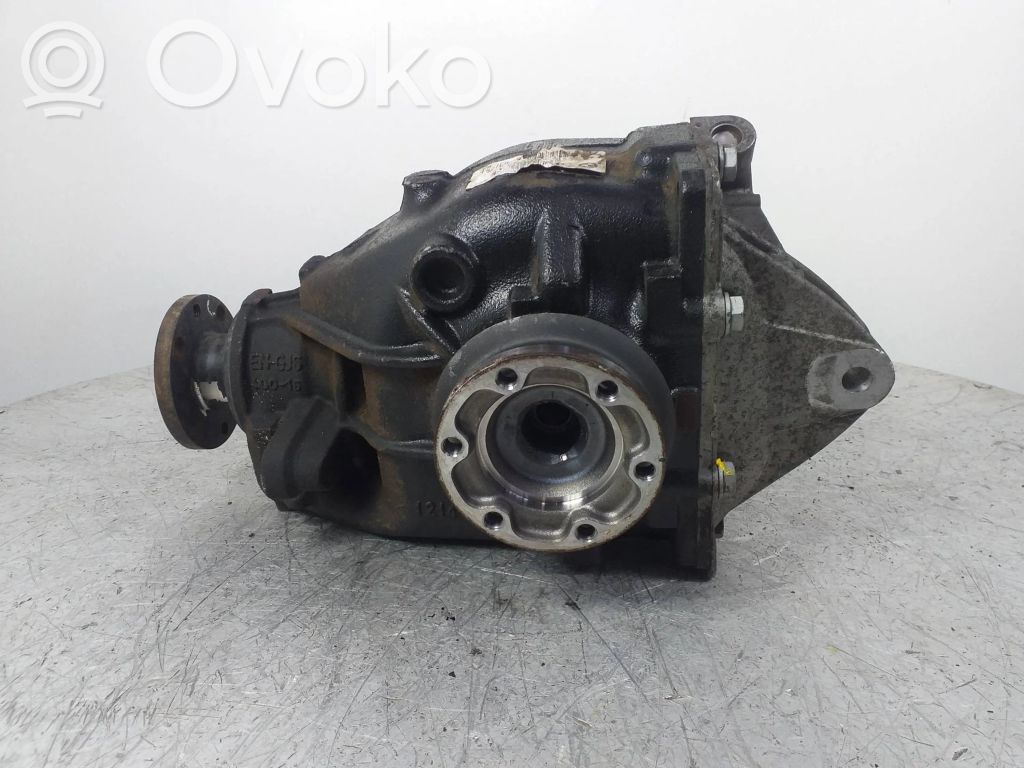 Rear differential   7535119