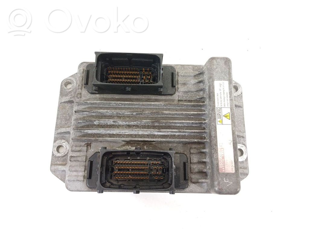 Opel Combo C Engine control unit/module 