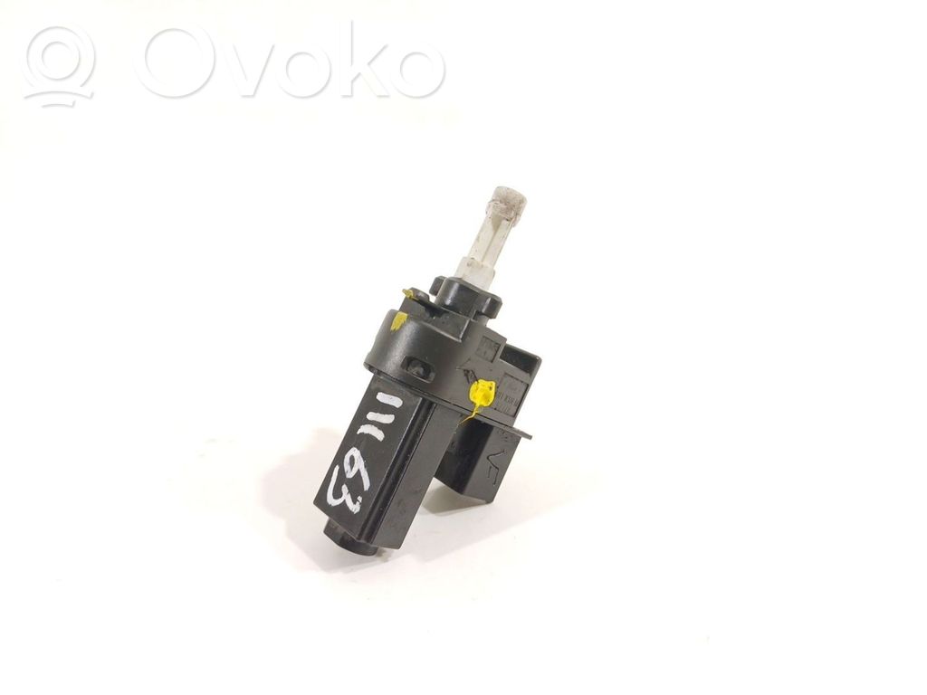 Windscreen/window heater switch   61FT7C534AA