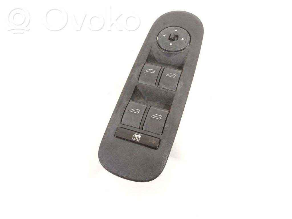 Electric window control switch   6M2T14A132AE