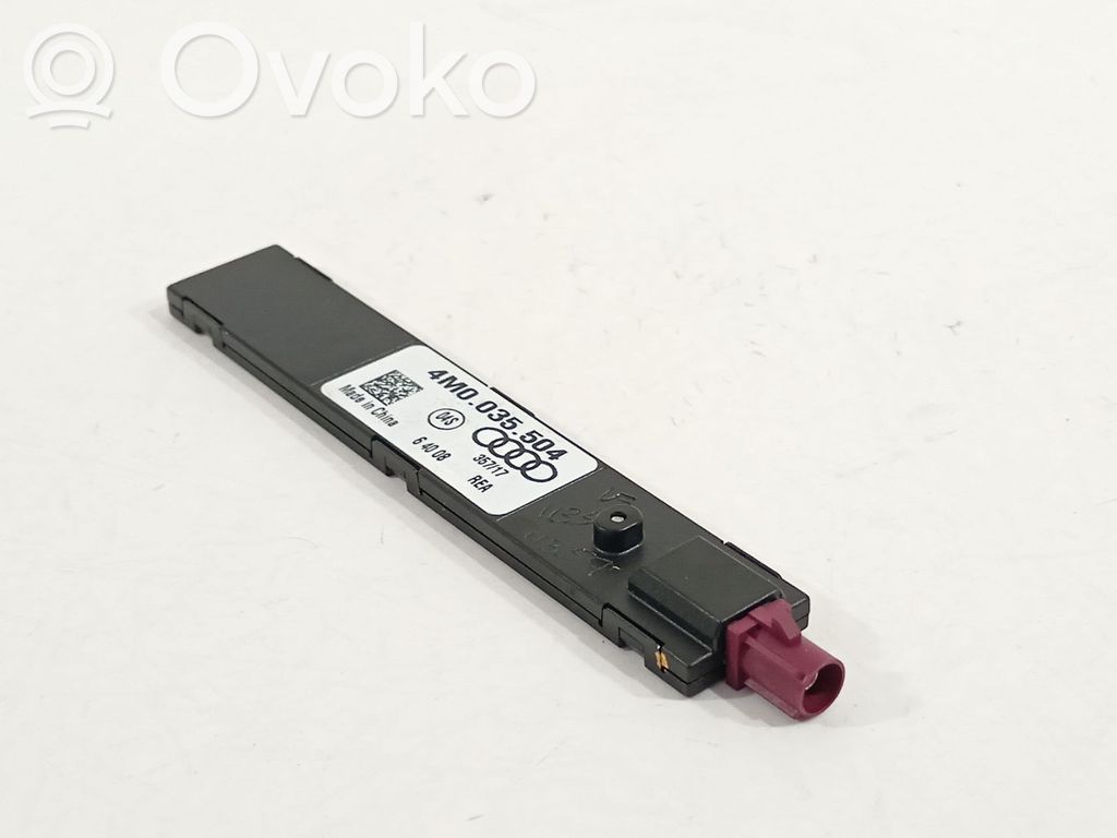 Muut ohjainlaitteet/moduulit   4M0035504
