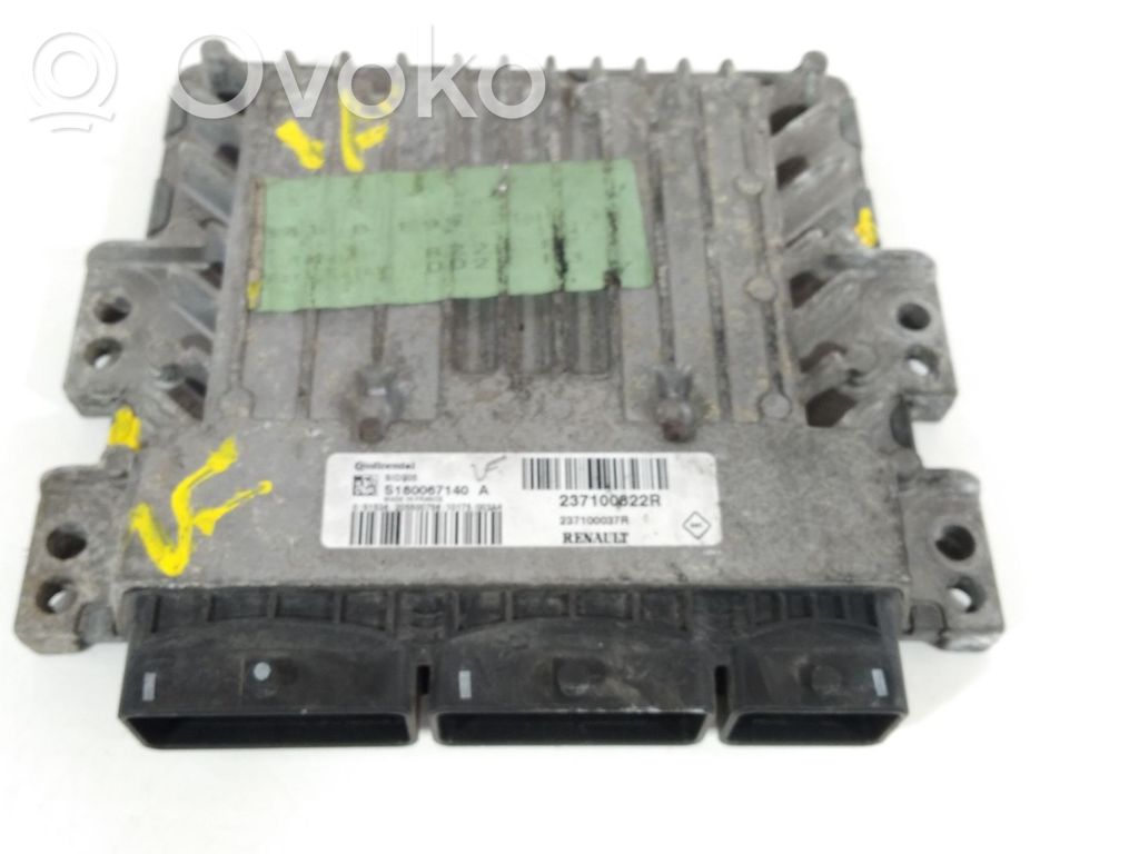 Renault Megane III Engine control unit/module 