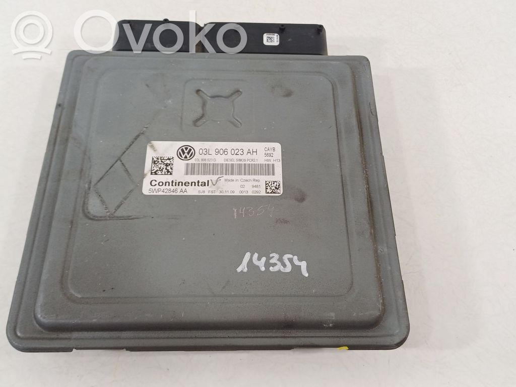 Volkswagen Polo V 6R Engine control unit/module 