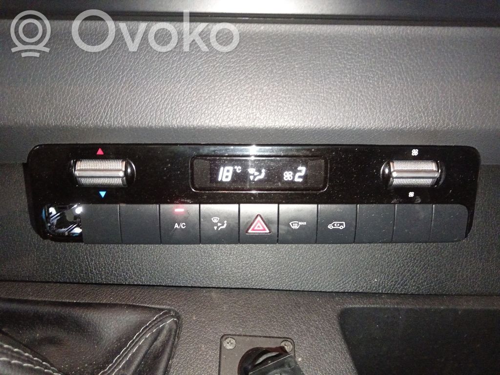 Mercedes-Benz Sprinter W907 W910 Panel klimatyzacji 