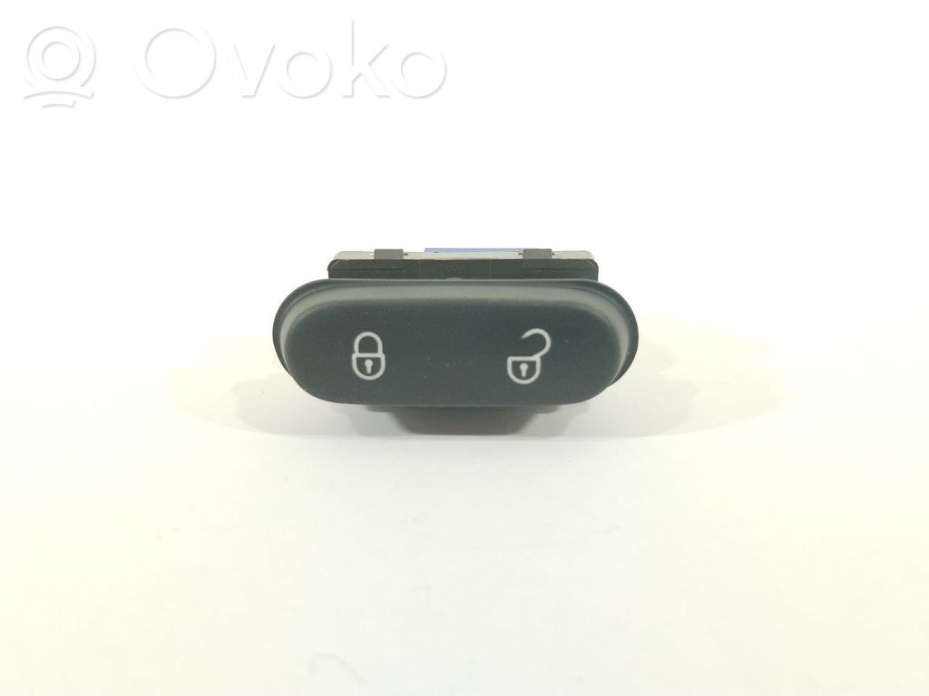 Seat Leon (1P) Windscreen/window heater switch 