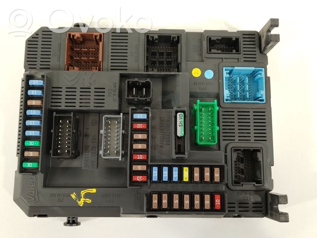 Peugeot 208 I BSM Control unit 