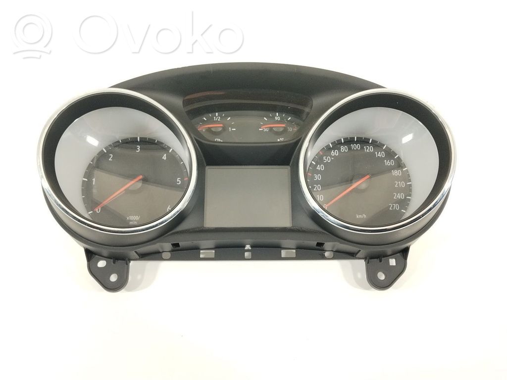 Opel Astra K Geschwindigkeitsmesser Cockpit 