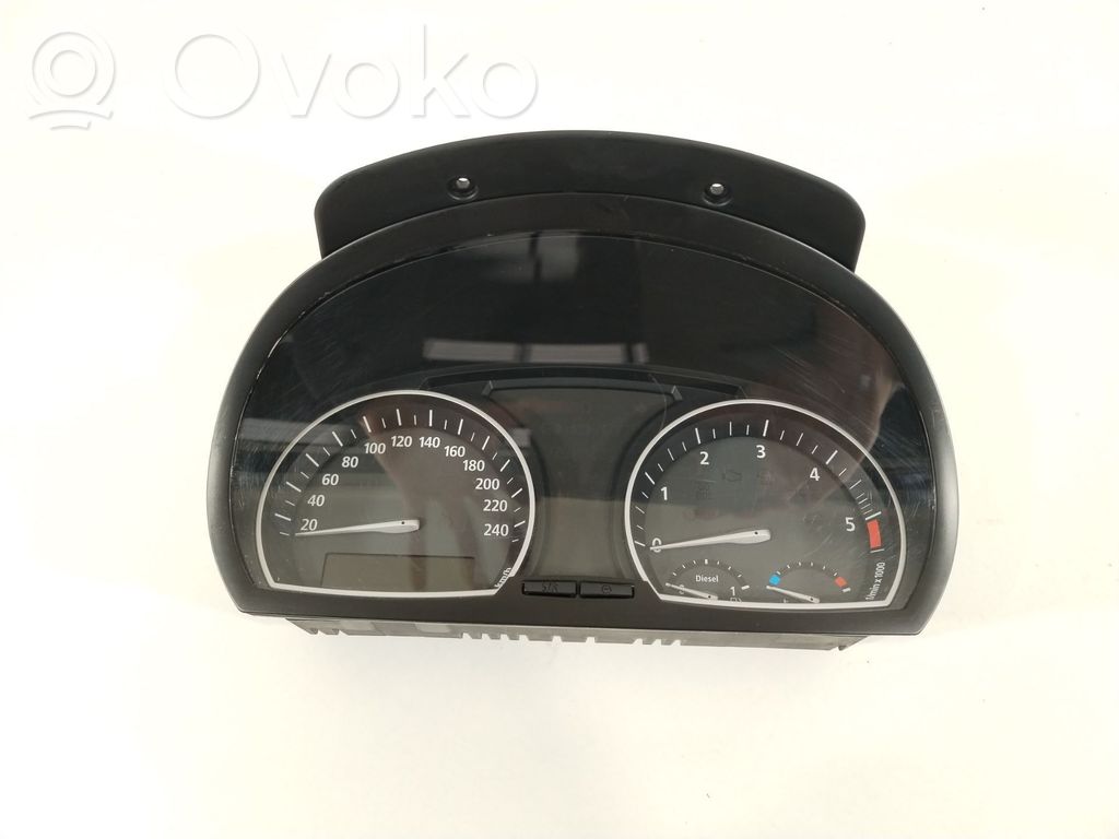 BMW X3 E83 Spidometras (prietaisų skydelis) 