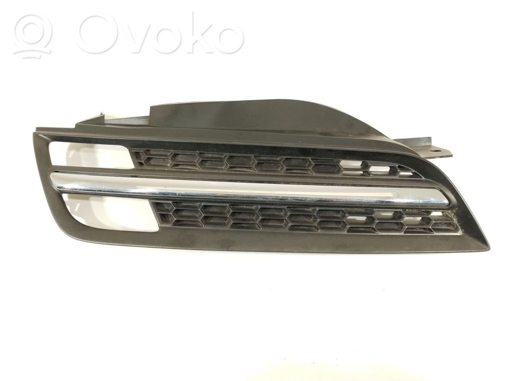 Nissan Micra Fender grill 
