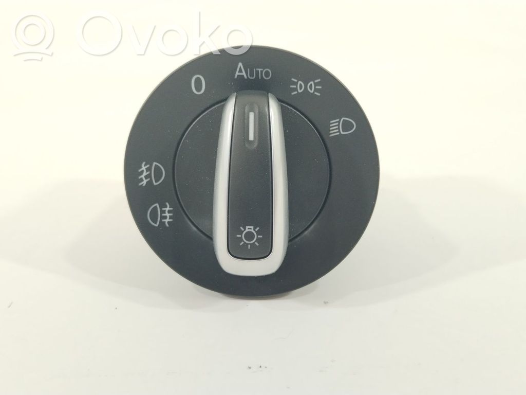 Panel lighting control switch   3C8941431N