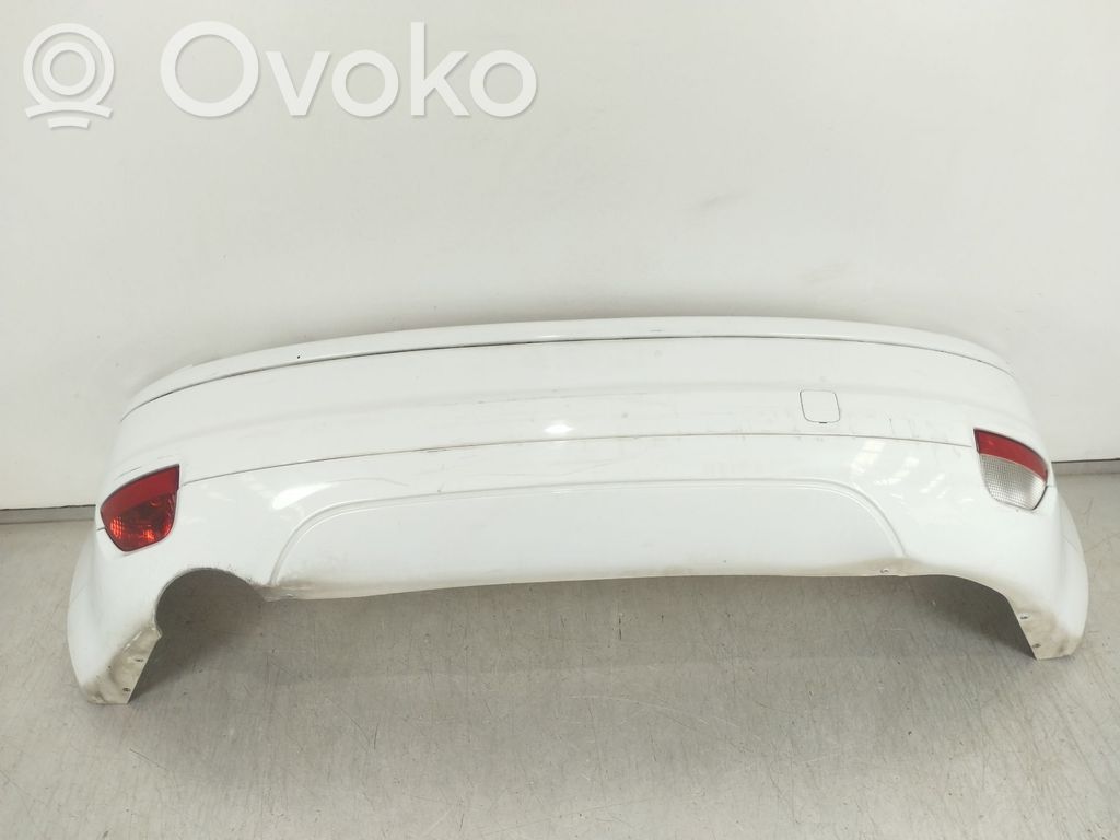 Ford Focus Galinis bamperis 