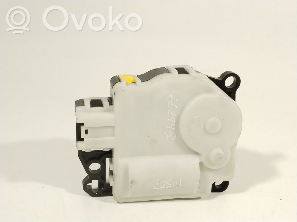 Commande de chauffage et clim   AV1119E616HA