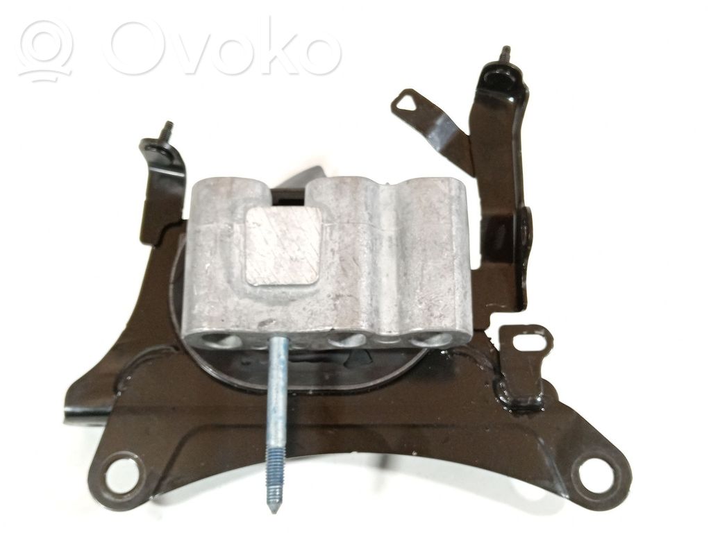 Toyota Corolla E160 E170 Engine mount bracket 