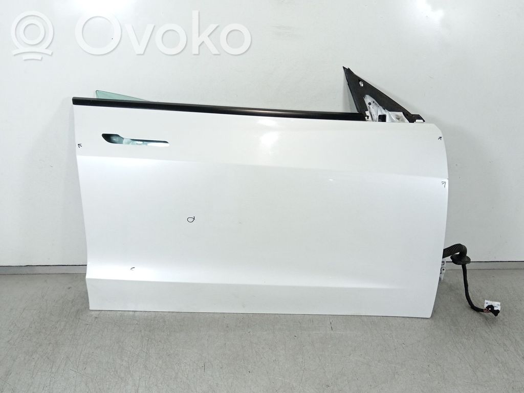 Tesla Model S Durvis 