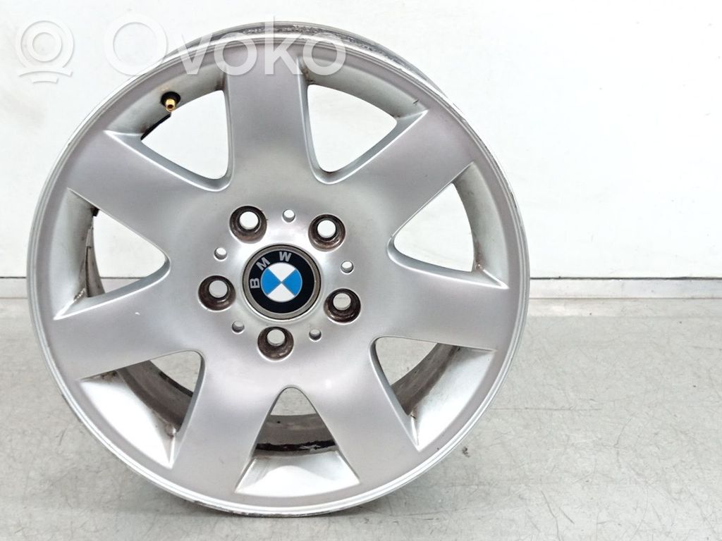 BMW 3 E46 Muu korin osa 