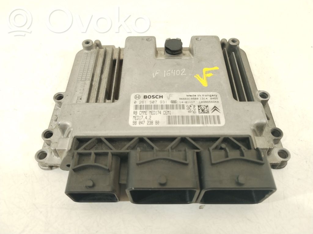 Peugeot 308 Engine control unit/module 