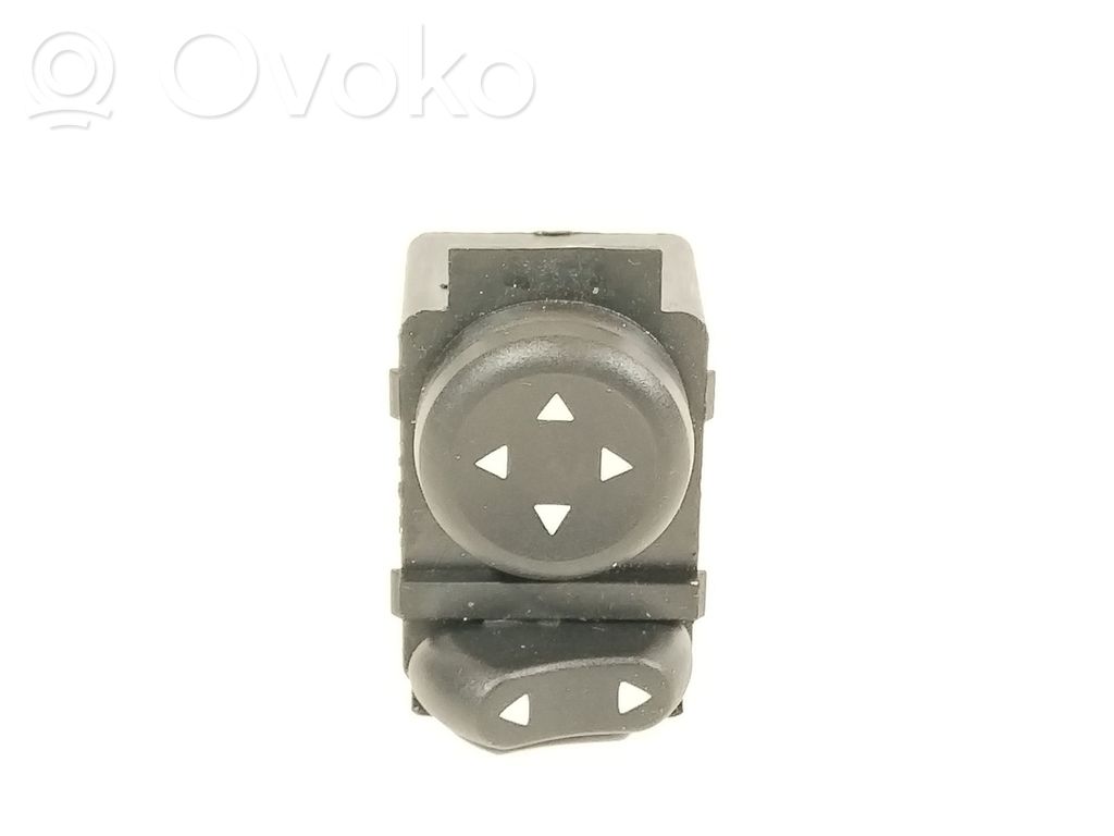 Fiat Tipo Wing mirror switch 