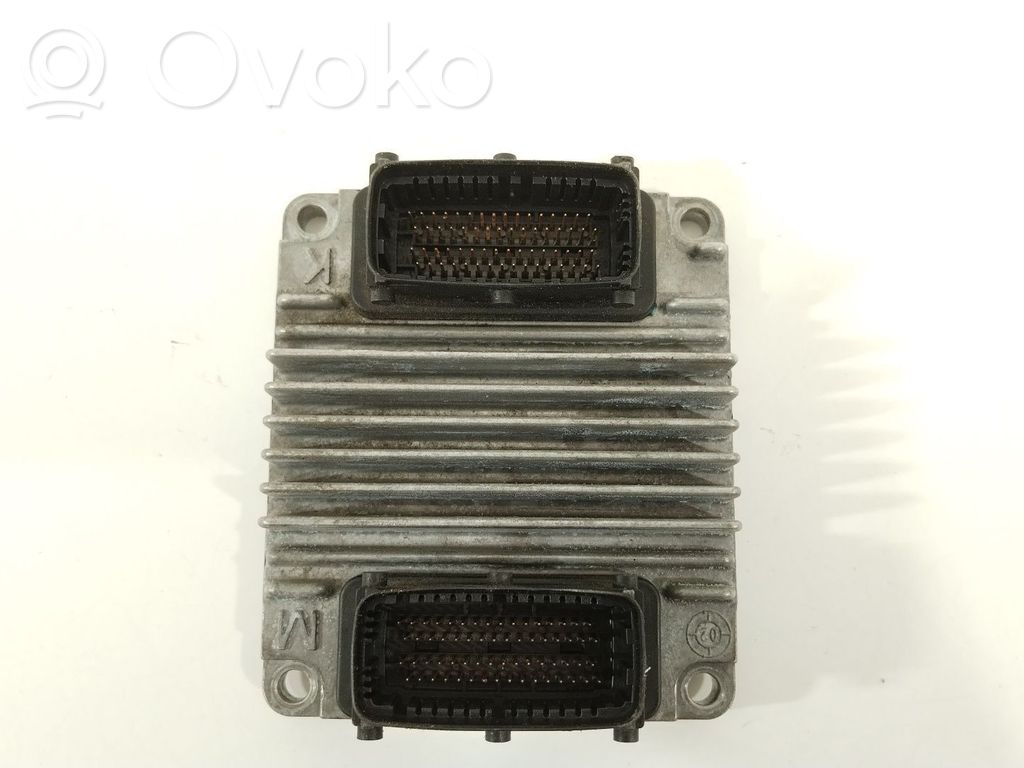 Opel Combo C Engine control unit/module 