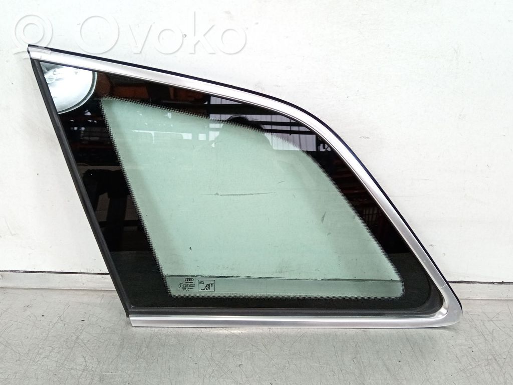 Audi Q7 4L Szyba karoseryjna drzwi tylnych 