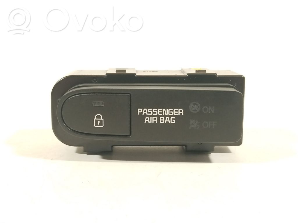 KIA Carens III Interruptor de control multifunción 