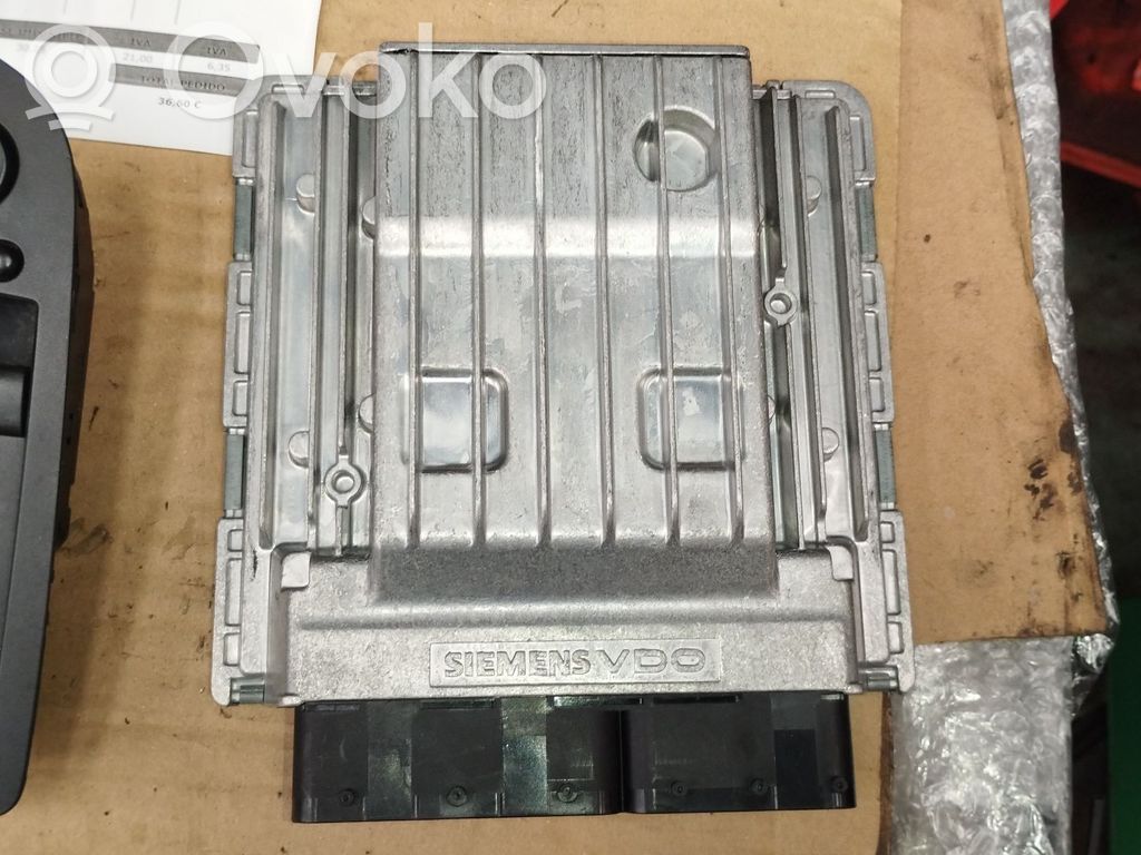 BMW 1 E81 E87 Engine control unit/module 