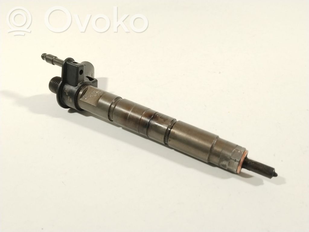 Injecteur de carburant   779787705,0445116001