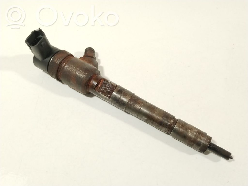 Opel Corsa D Inyector de combustible 