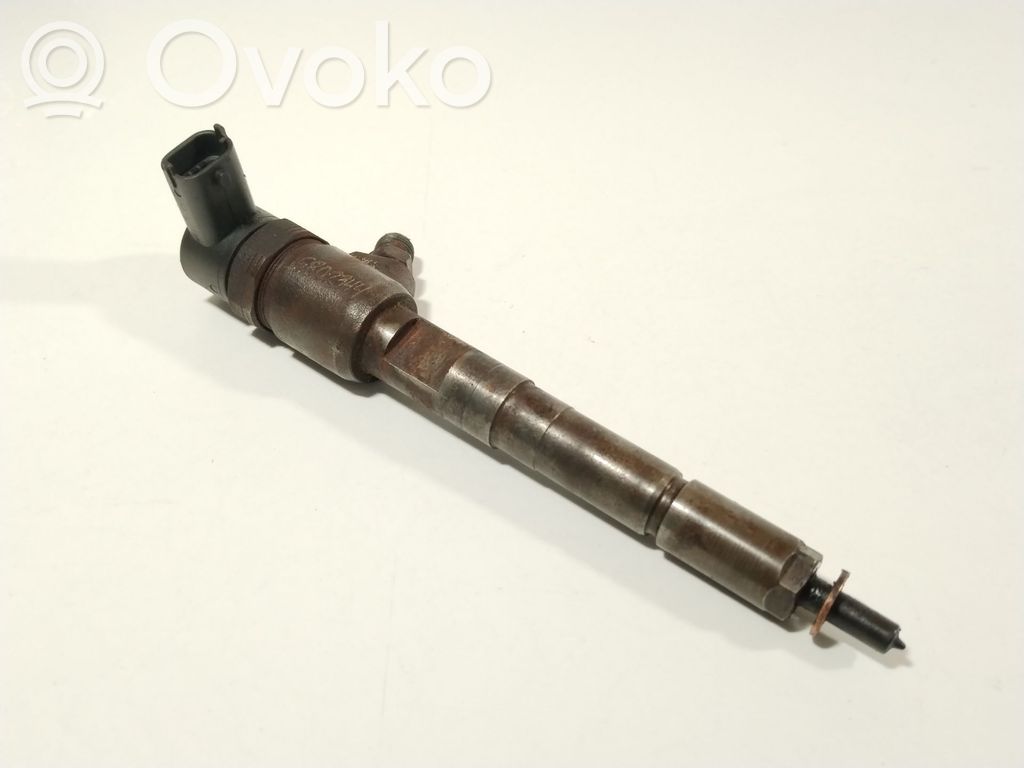 Opel Corsa D Inyector de combustible 