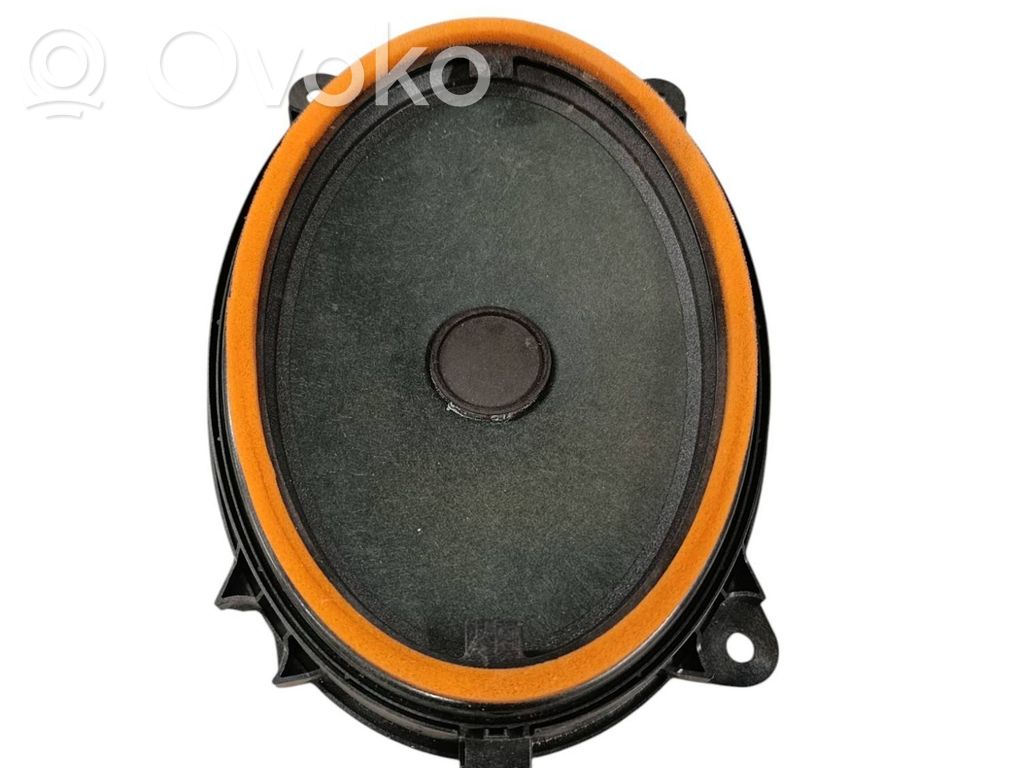 Subaru Outback (BS) Haut-parleur de porte avant 