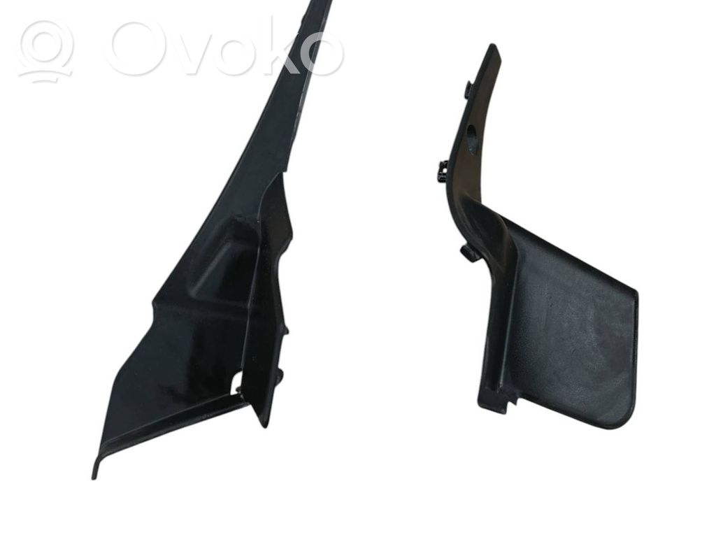 Subaru Outback (BT) Windshield trim 