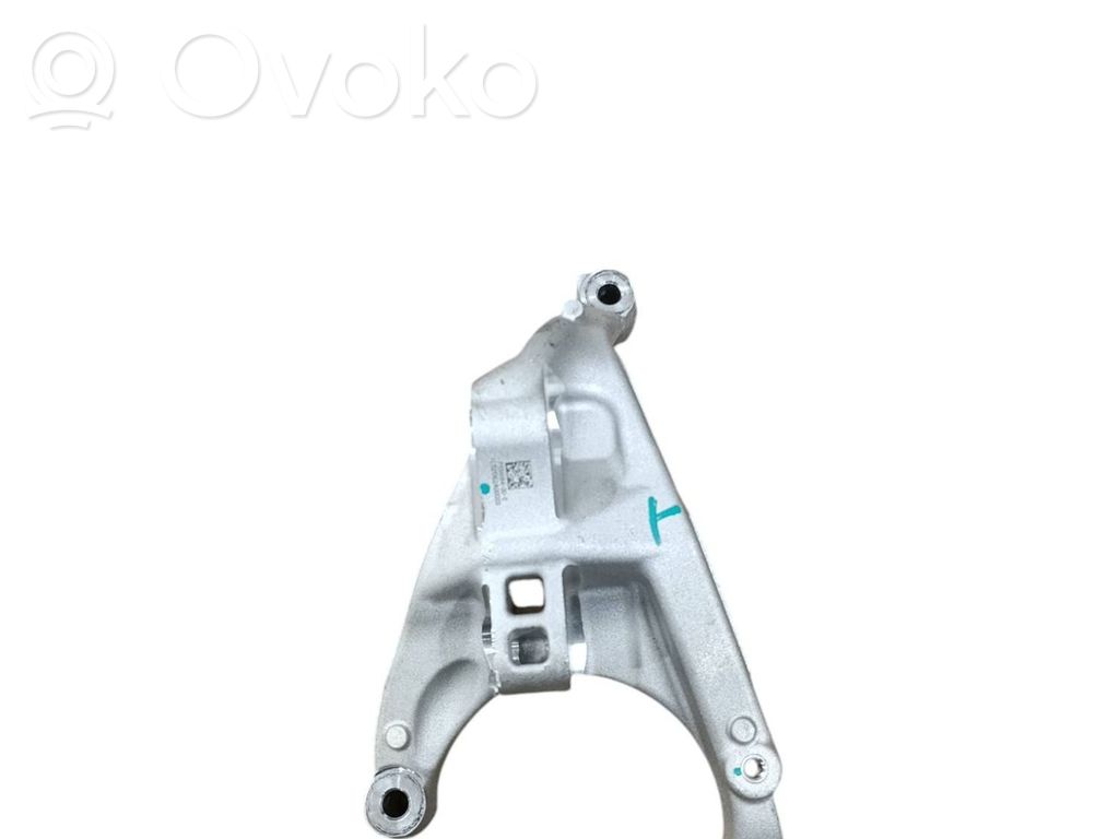 Tesla Model S Plaid Engine mounting bracket 
