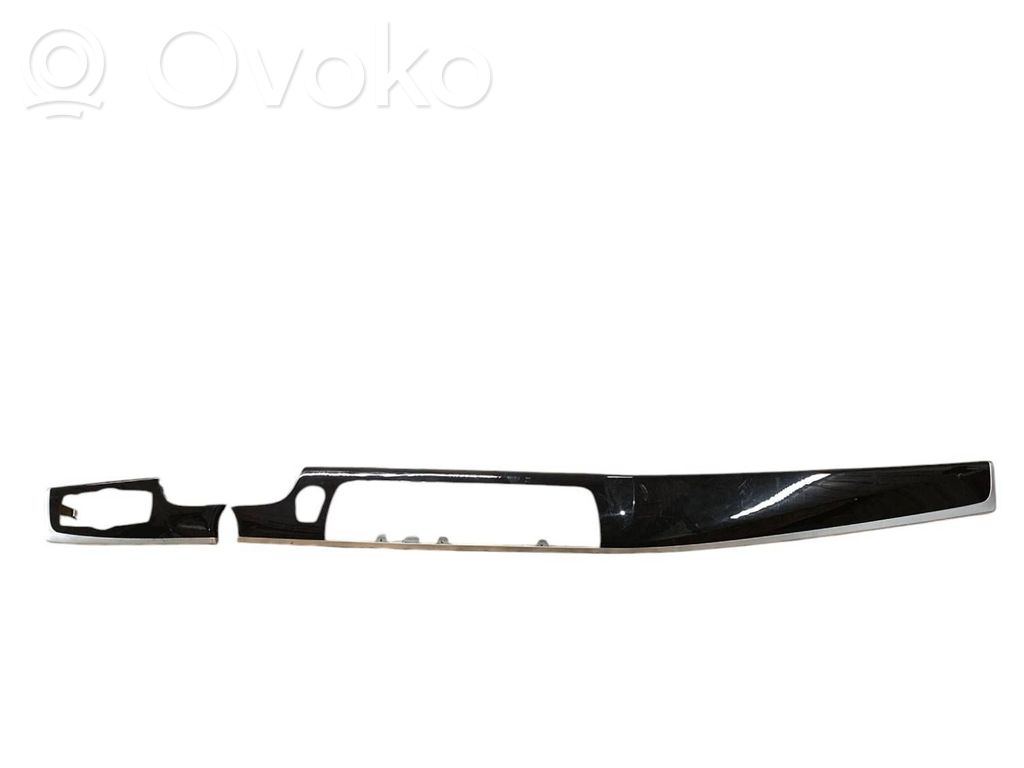 BMW M5 Panel trim 