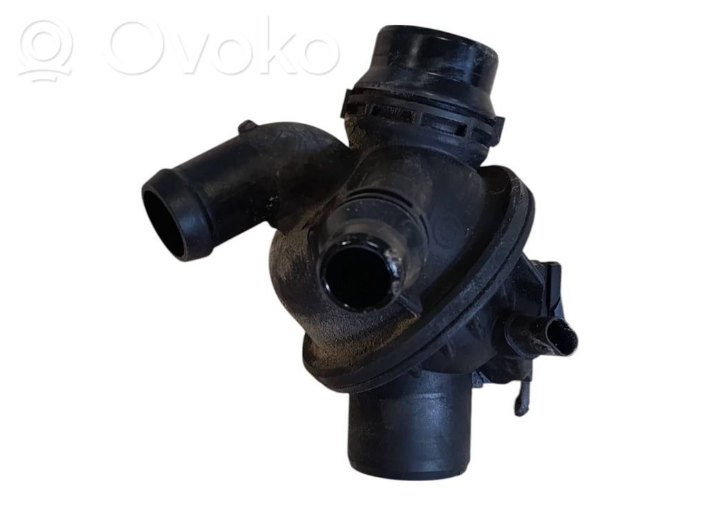 BMW 5 F10 F11 Termostat 