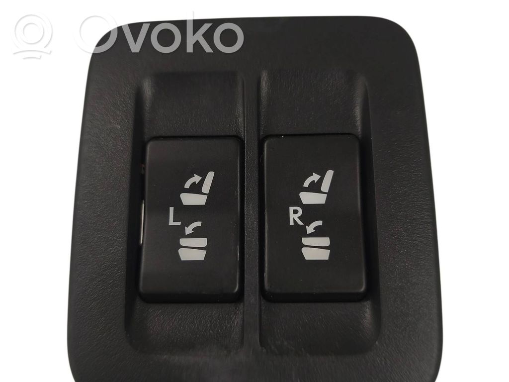 Seat control switch   18B189