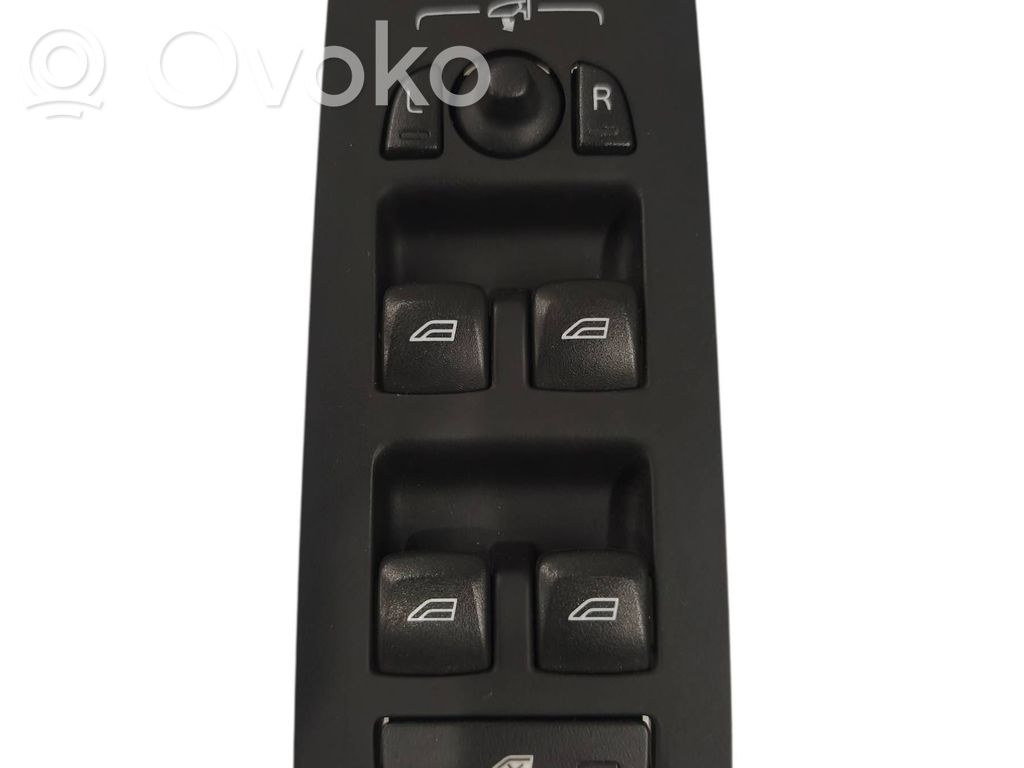 Volvo V40 Electric window control switch 
