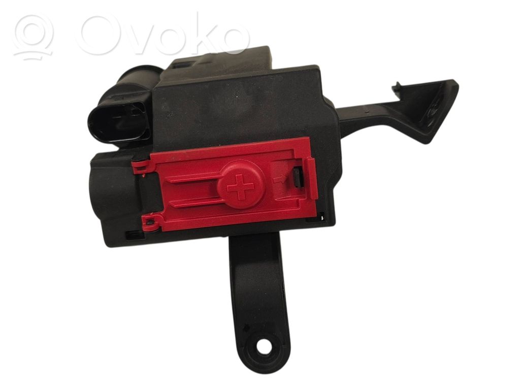 Audi A5 Positive cable (battery) 