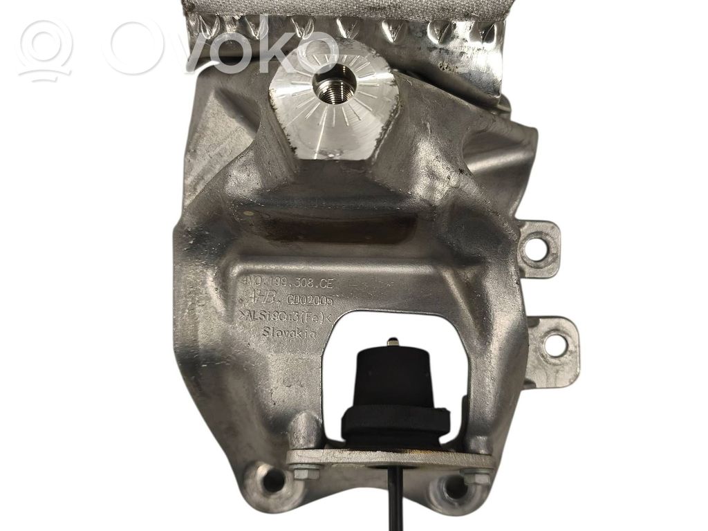 Audi A5 Engine mounting bracket 