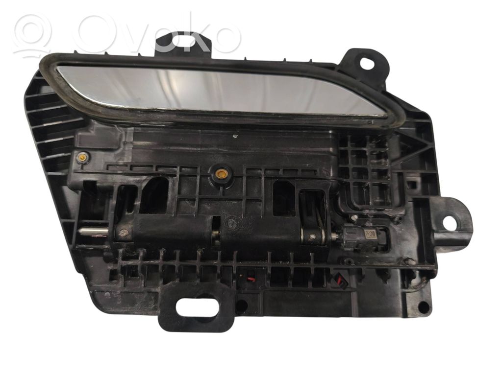 Tesla Model S Manecilla externa puerta delantera 