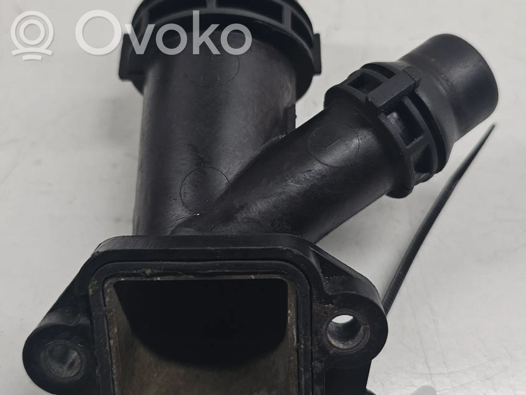 BMW 7 E65 E66 Engine coolant pipe/hose 