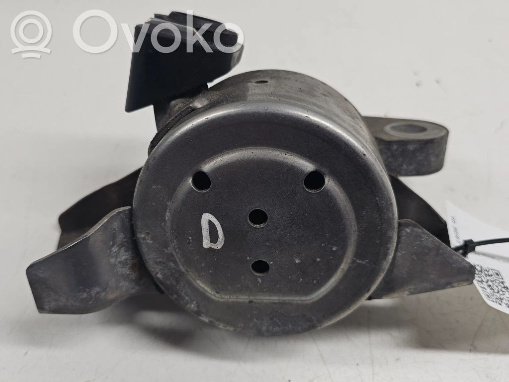 Opel Corsa D Engine mount bracket 