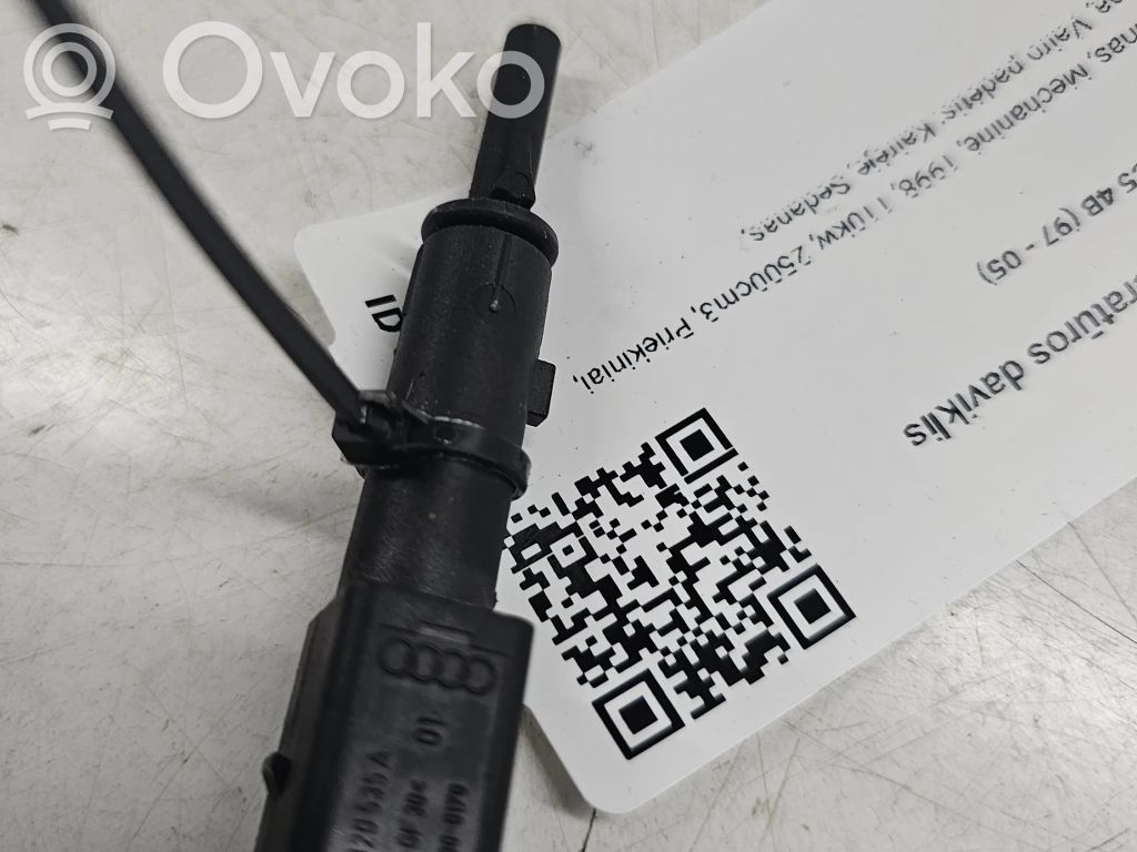 Audi A6 S6 C5 4B Interior temperature sensor 
