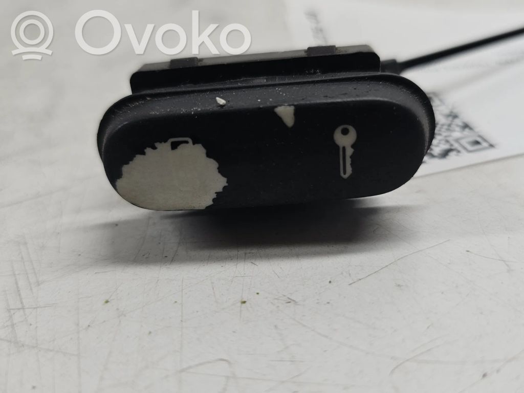 Seat Leon (1P) Central locking switch button 