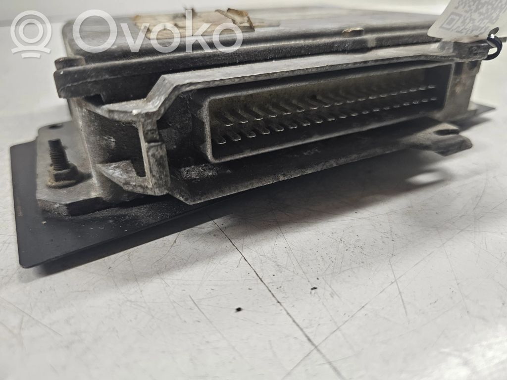 Peugeot 406 Engine control unit/module 