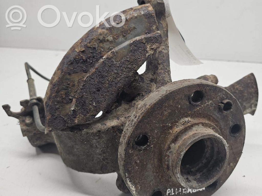 Front wheel hub spindle knuckle