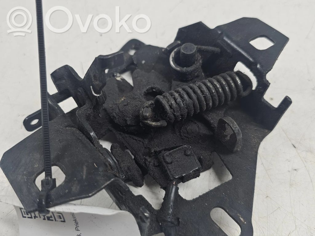 Volkswagen PASSAT B5 Engine bonnet/hood lock/catch 